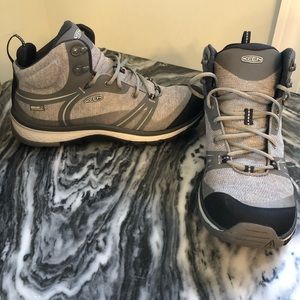 Keen Terradora Mid WP Size 10